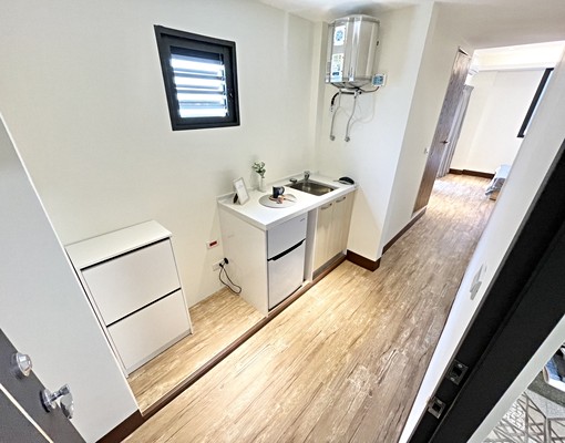 近勤美✨流理台✨陽台獨洗曬✨專屬機車位✨可雙租補✨超美裝潢 - Image 6