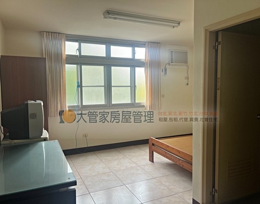 租透天7房7衛附家電家具 - Image 1