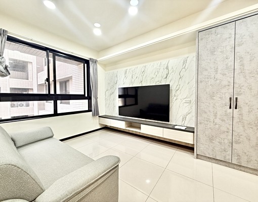 嶺東大學♡雙租補入戶籍♡台水電♡平面車位♡採光佳♡生活機能佳 - Image 1