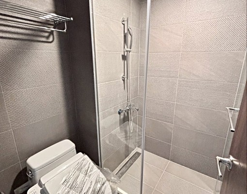 近台中港＃全新未住兩房一廳＃可寵＃可租補可戶籍＃平車位需租 - Image 7