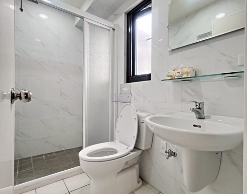 湖口悠活三房平面車位出租 - Image 3