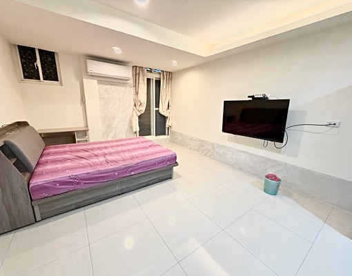 湳雅夜市☀️可租補一樓陽台套房☀️獨立大空間 - Image 3