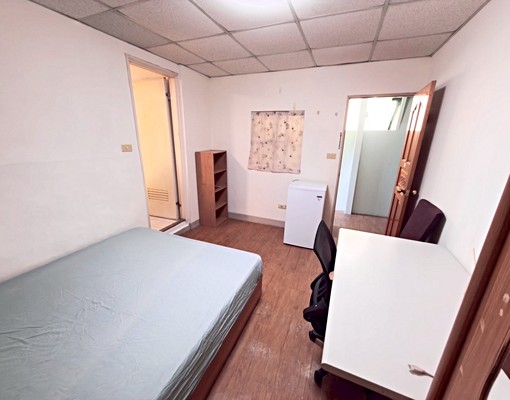 士林🚝租補❤️包水電✅便宜小資首選🔥近捷機能佳 - Image 4