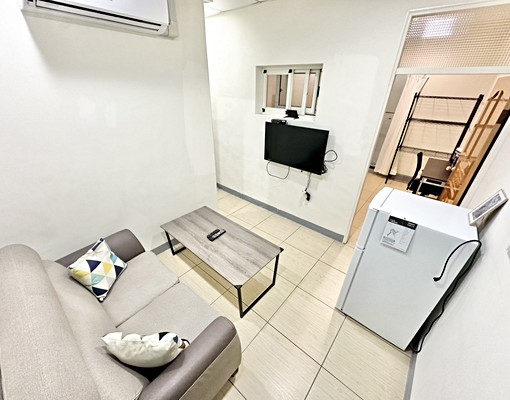 🌈正一房一廳⭐可雙租補⭐秒殺便宜⭐流理臺⭐加大雙人床⭐沙發 - Image 1