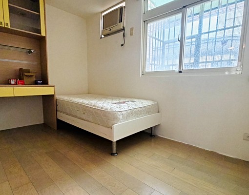 麗林學區~龍揚天廈採光3房車~近三井 - Image 3