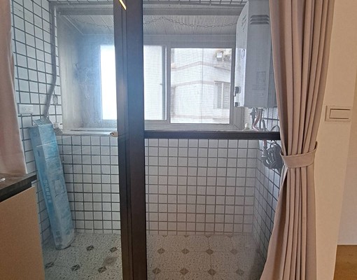 親親戲院商圈大套房-陽台型~含管理費 - Image 6