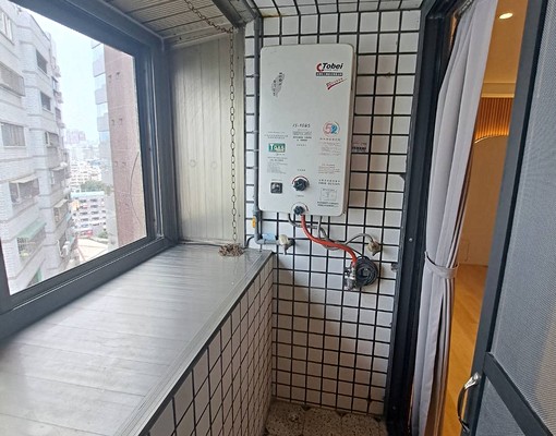 親親戲院商圈大套房-陽台型~含管理費 - Image 7