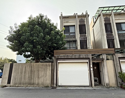 南屯楓樹里｜透天別墅分租2樓(限女性)｜整層主臥+門口好停車 - Image 8