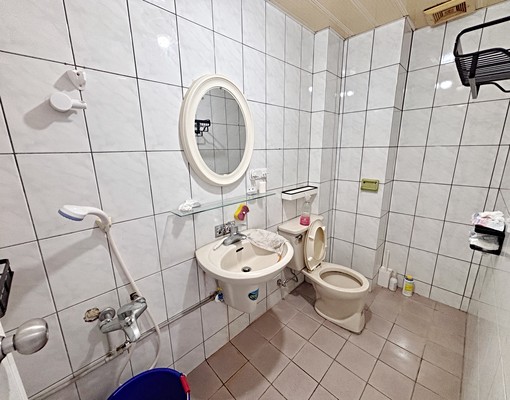 可租補🍎金城商圈便利機能電梯兩房 - Image 5