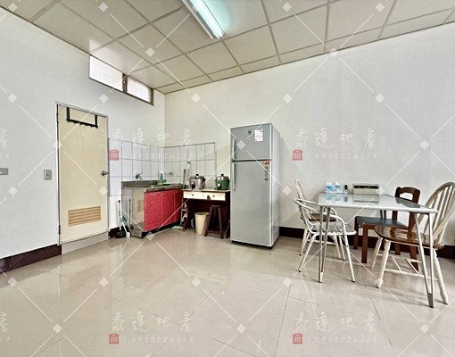 TD💫西屯✨重新裝潢✨逢甲商圈✨完善機能✨一卡🧳直接入住 - Image 3