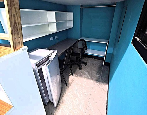 中山大學電梯陽台套房★愛河/駁二/西子灣 - Image 4