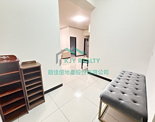 塭仔圳🔥築億峰尚🔥全新美3房✅平面車位✅有充電樁 - Image 6