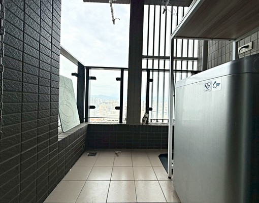 🔥可租補~傢具可談★絕美景觀★超大兩房休旅車位🔥 - Image 11