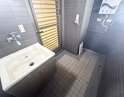 iTOWER附近大3房平車含管理費 - Image 9