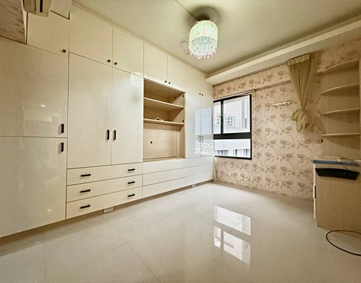 王室🥇近74✨全室系統櫃✨🉑寵🉑租補🉑戶籍 - Image 6