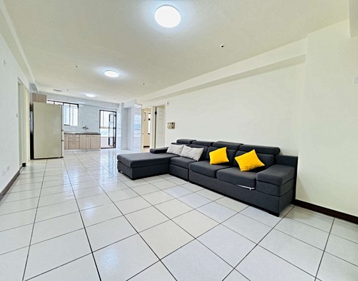 🔥可租補~大里x霧峰★景觀大三房+車位★室內28坪🔥 - Image 1