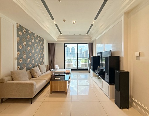 【中信戴戴】遠雄米蘭公園、高級商務人士絕佳美宅 - Image 1