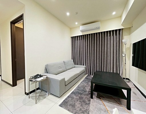 我是承辦💛輕屋齡J12輕奢宅3房平車 - Image 2