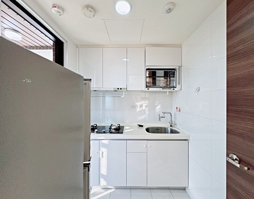 【中信戴戴】捷仕堡高樓層美宅，租金含車含管{可養貓} - Image 5