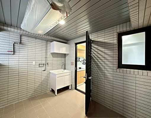 『啟富』長虹天韻｜三房+車位（空屋可寵） - Image 5