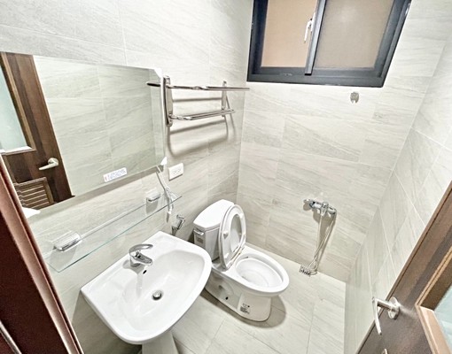 中區📍成功路✔可申請租補大大大陽台 - Image 5