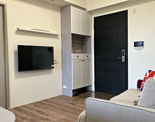 高鐵三井outlet公園景觀宅/輕奢1+1拎包入住 - Image 1