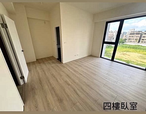 北屯南興四房電梯別墅✅可店住合一營登✅可寵✨北屯黃金地帶✨ - Image 9