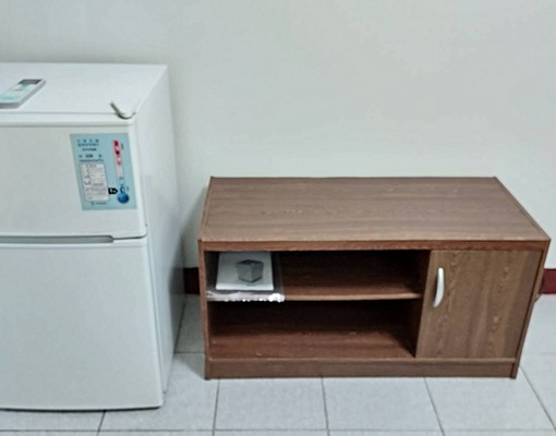 東海新興路電梯套房(近全聯,可租補,禁菸) - Image 4