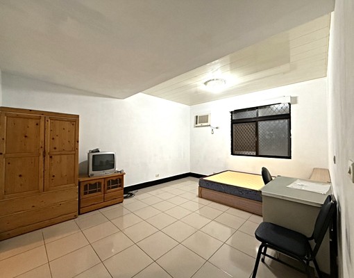 免仲介費~生活機能佳~明志科大分租套房~可開伙 - Image 1