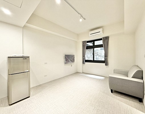 躲在泥被窩✨一房一廳流理台電磁爐｜可租補雙租補❤️獨立洗脫烘 - Image 2