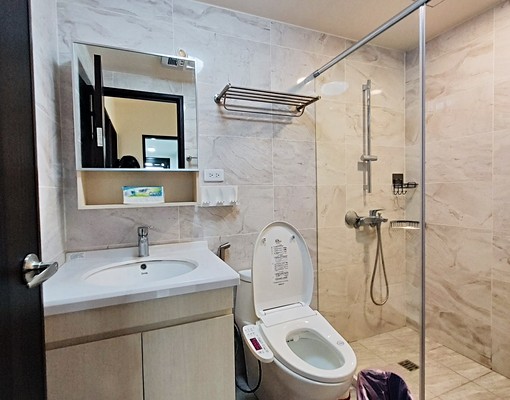 近太原祥順路三房頂樓戶✨含平車管理費✨家具電全配可貓 - Image 13