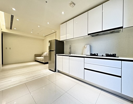 可貓兩房🍀可租補✨溫馨裝潢⭐高樓層⭐含平車 - Image 5