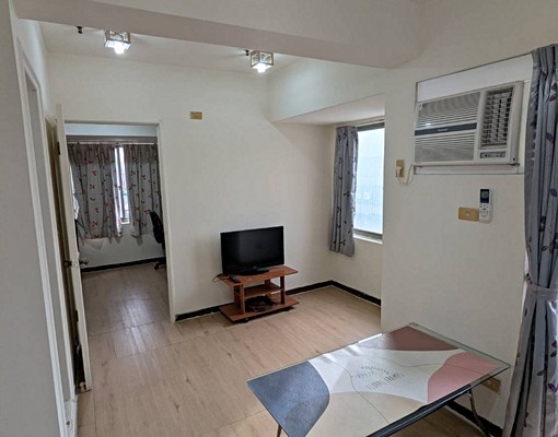 正捷運四維國小站/一房一廳/家具電齊全 - Image 2