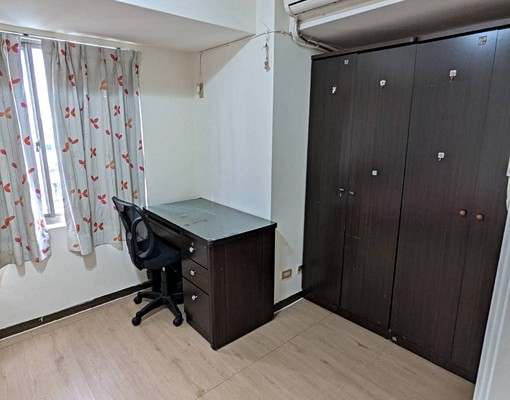 正捷運四維國小站/一房一廳/家具電齊全 - Image 8