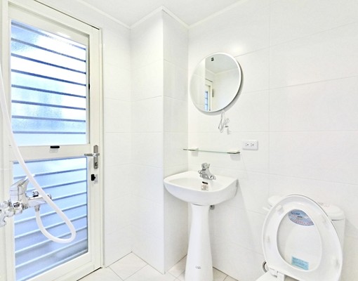 近中國醫✨小資電梯✨陽台獨洗曬✨流理台✨超新屋況✨採光佳 - Image 9