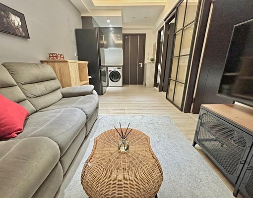 可談寵✨超美1+1房✨可租補✨全配家電✨汽車位✨更衣化妝室✨ - Image 3