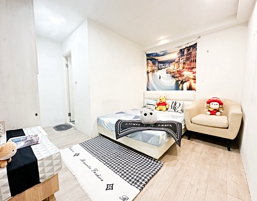 大墩/東興❇電梯❇精品商務旅店設計❇大衛浴獨洗❇便宜租 - Image 2