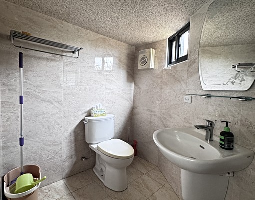 神岡整棟頂樓大露台戶✅租補✅雙平車位✅戶籍✅間間開窗 - Image 3