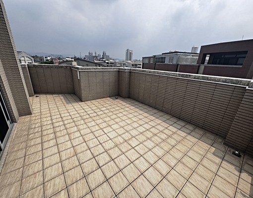 神岡整棟頂樓大露台戶✅租補✅雙平車位✅戶籍✅間間開窗 - Image 14