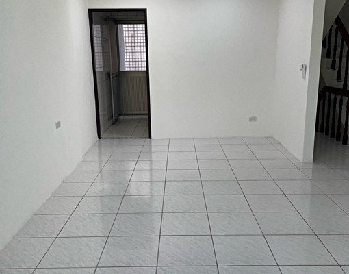 五結交流道旁空屋四房透天2/3/4樓 - Image 2