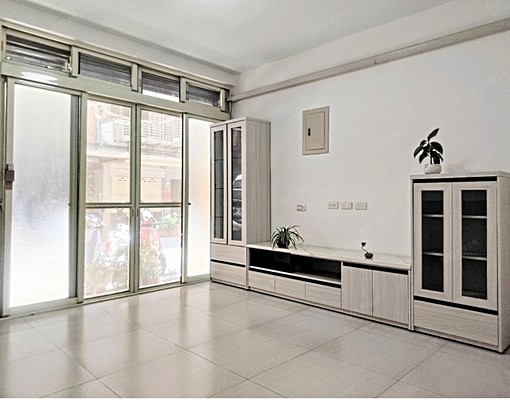 🍀社會住宅新北三重公寓1樓含車位全新裝潢可補助免服務費 - Image 1