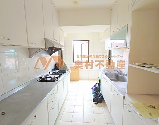 新生國小旁森林公園靜巷●採光佳獨戶附車位●租金含稅含車含管 - Image 9