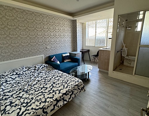 板橋精裝採光套房屋主自租一人只要6000多可養寵物可以 - Image 6