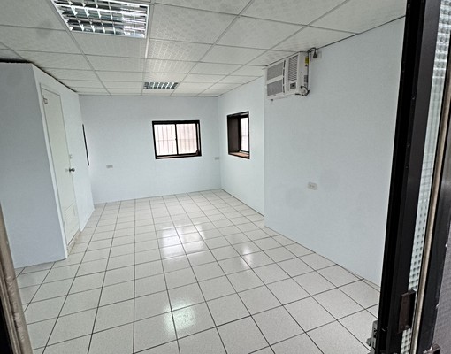 房東自租歡迎乾淨的房客入住 - Image 1