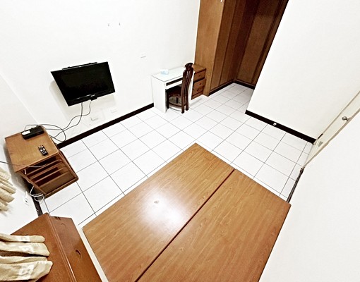 近光華國小◆電梯套房◆可入籍可貓★採光 - Image 2