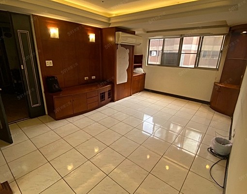 大墩國小惠文國小/精美裝潢大三房含車位/可談寵可租補採光好 - Image 1