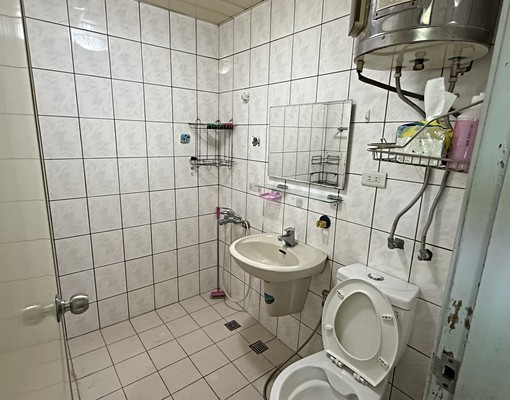 金城路電梯高樓景觀大套房 - Image 4