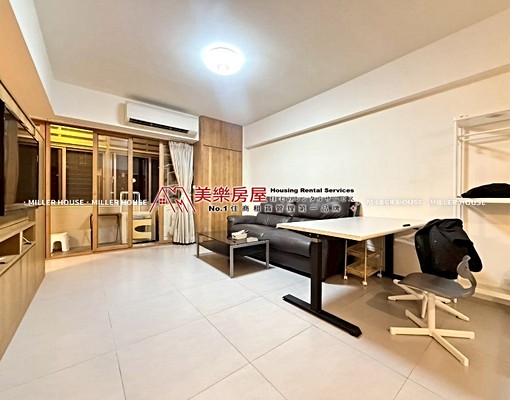 美樂*忠孝復興*電梯正一房大空間*東區商圈*有陽台*機能佳 - Image 4