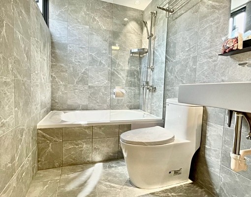 勤美綠園道旁💖稀有浴缸套房✨漂亮新裝潢💖台水電 - Image 3