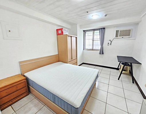 睿達🏠精武車站電梯獨立套房🏠可租補免仲介費🏠台水台電 - Image 1